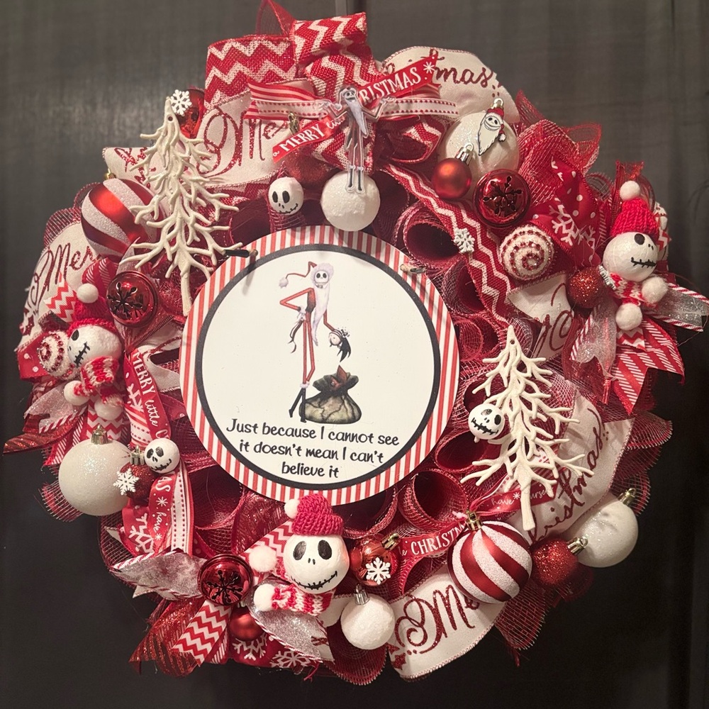 Christmas wreathh Jack Skellington the nightmare before Christmas